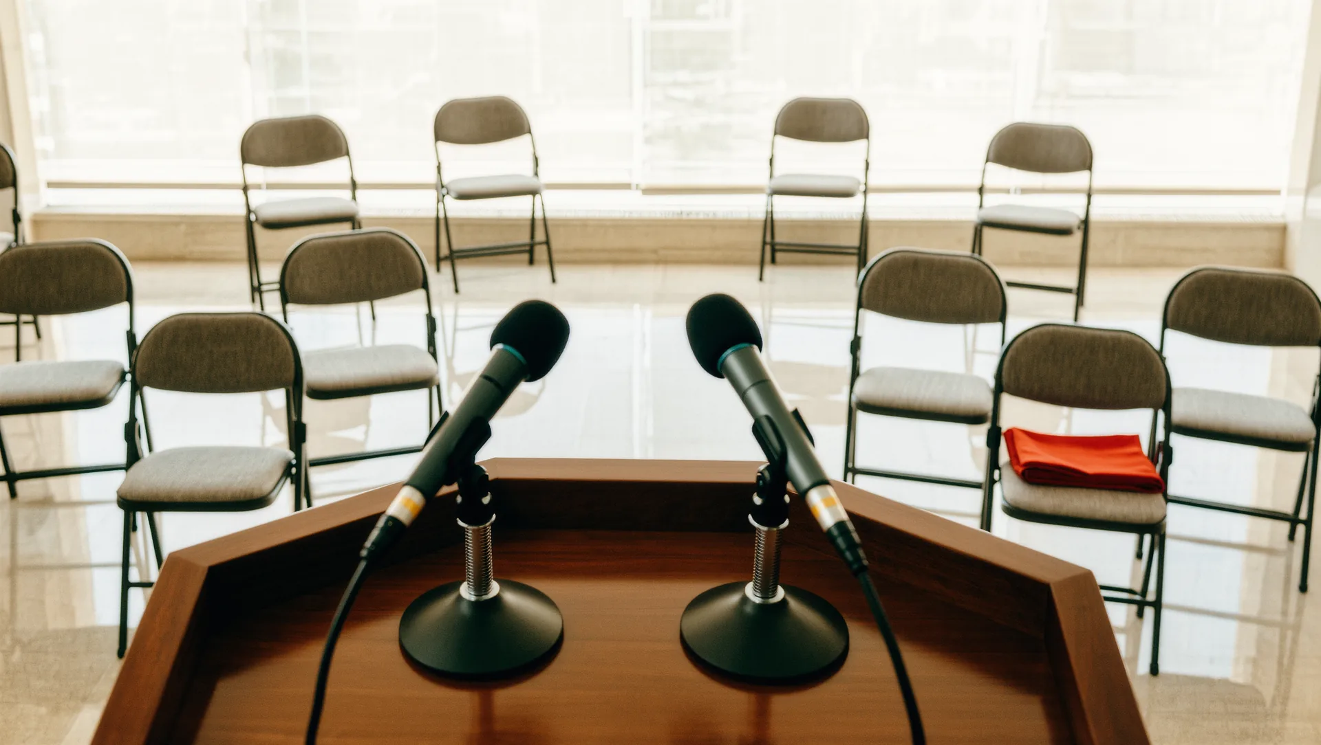 Unternehmensgeschichten finden, die tragen